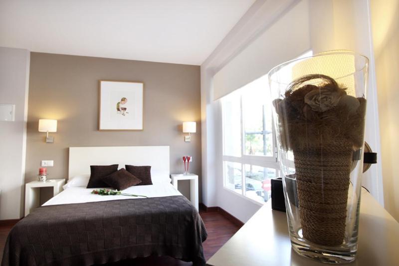 Dormavalencia Hostel Regne Dış mekan fotoğraf